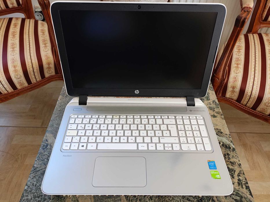 3 Laptopy MSI, HP, Bellagio