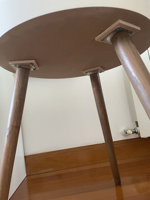 Mesa apoio e decoração