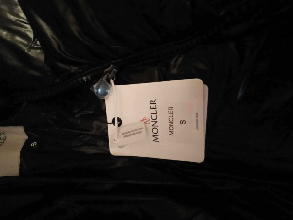 Moncler puffer com verificação de autenticidade (preço negociavel)