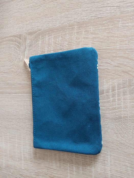 Nowa saszetka , kosmetyczka
