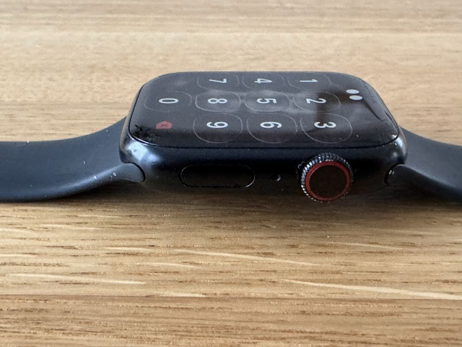 Apple Watch S9 45 Cellular