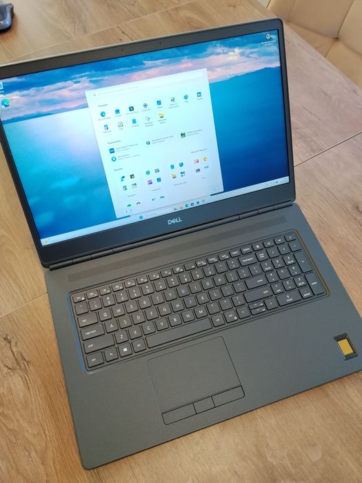 #5156 Dell Precision 7750 i7-10850H 32GB 512SSD RTX3000 6GB W11 FV23