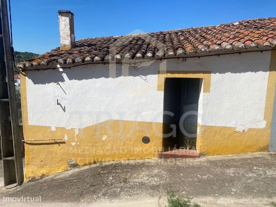 Moradia T1 na Vila de Barrancos - Excelente Oportunidade de Investi...