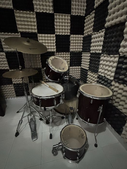 Bateria pearl em otimo estado