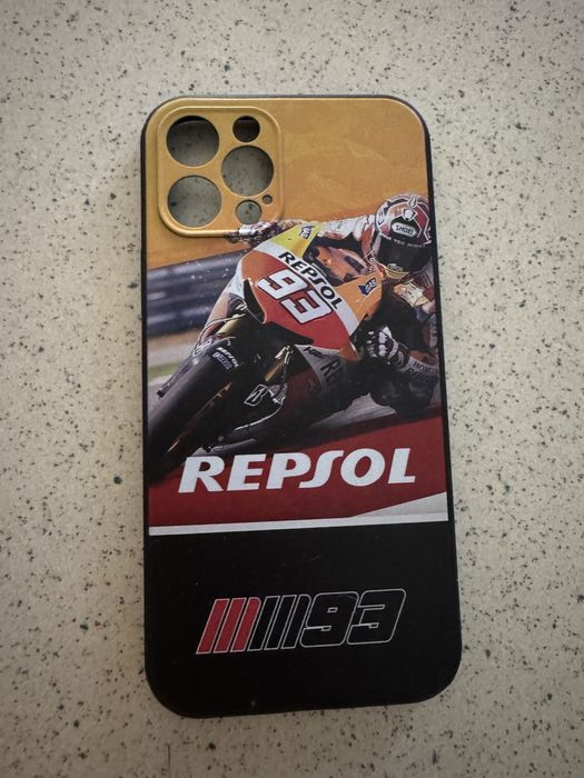 Чехлы Apple iPhone 15 Pro Max