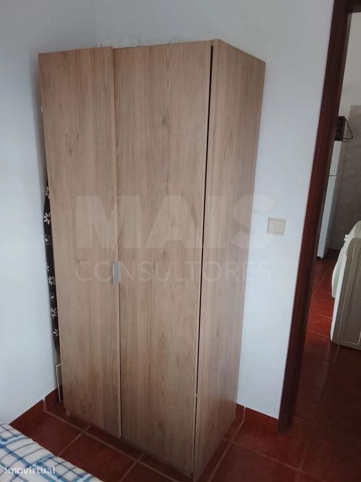 Moradia T2 com Quintal, Terraço e Churrasqueira em Vila Nova de Mil...