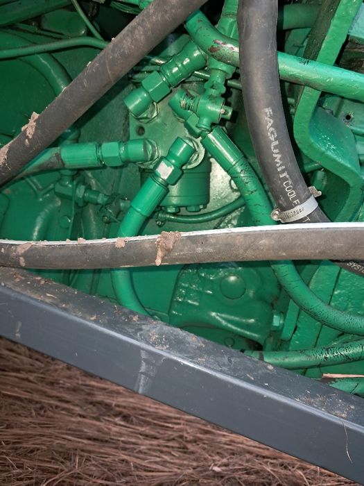 Продам трактор юмз все працюе, більше інформації по телефону