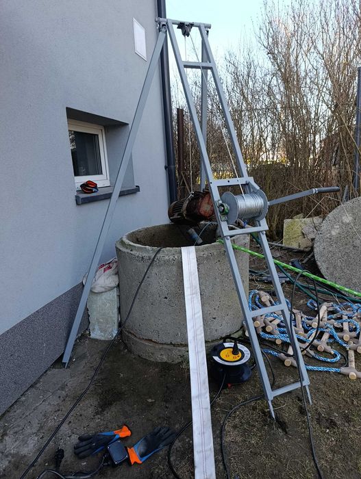 Czyszczenie odmulanie pogłębianie studni tradycyjnych