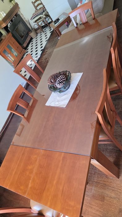 Mesa e 6 cadeiras Cerejeira