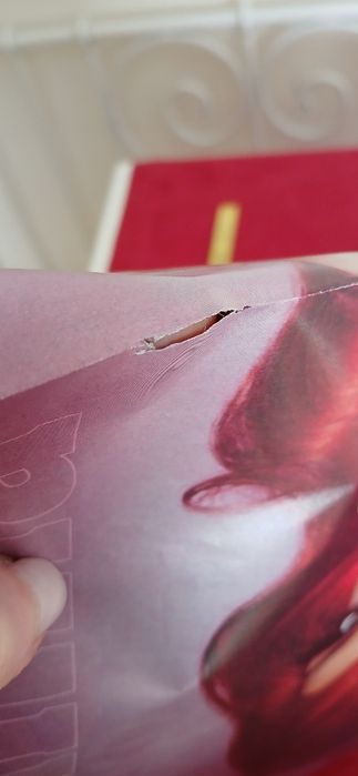 Poster Rihanna/Glee, com defeito