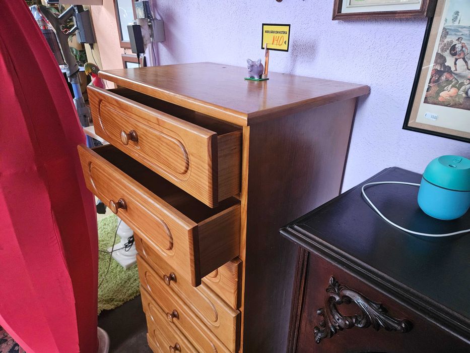 Camiseiro em madeira - Bom estado geral