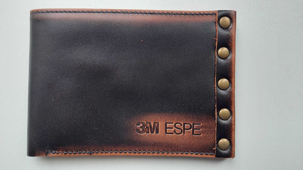 Винтажное кожаное портмоне