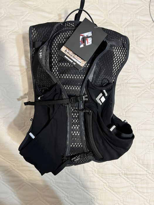 Новий рюкзак для трейл ранінгу/альпінізму Black Diamond Distance 15