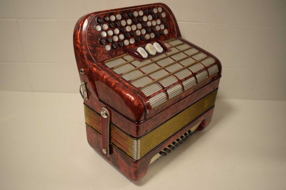 Acordeao Hohner Picolo 2 Voz. N. 165