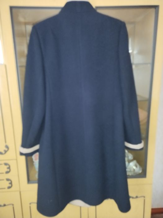 Пальто жіноче демісезонне