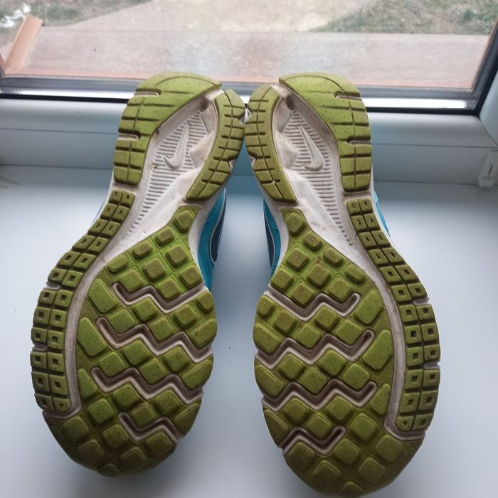 Кросівки NIKE DOWNSHIFTER 6.Роз.41,устілка26.5.Виробник індонезія.