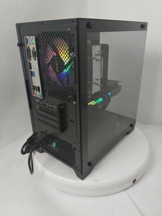 Komputer Gamingowy i7-14700,RTX 5060 Ti 16GB,B760 DDR5,SSD,Win 11Pro