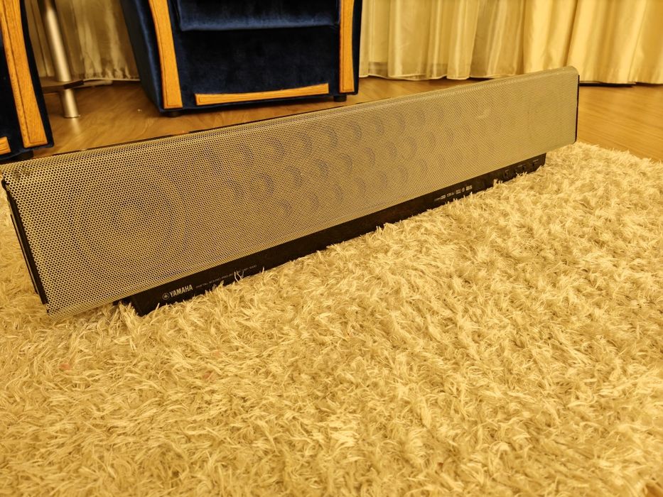 Yamaha YSP-1000 + YST-sw011