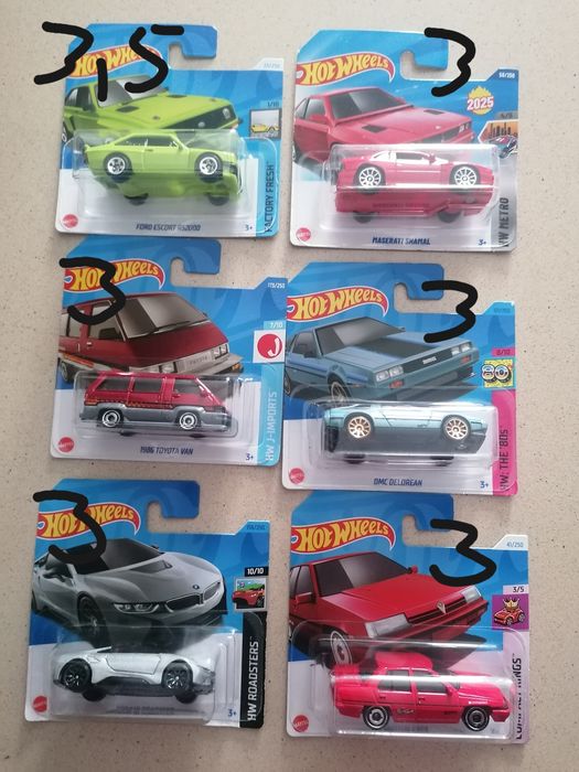 Hot Wheels vários modelos