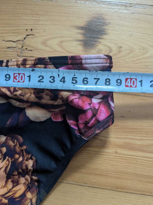 Next figi bikini granatowe w kwiaty rozm. 40