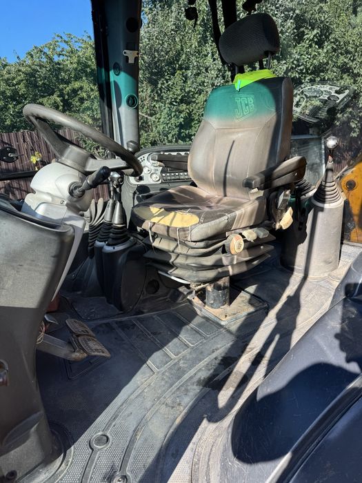 Продам JCB 3CX 2008