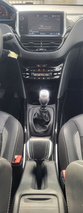 Peugeot 2008 1.6 BlueHDi 120cv cx6