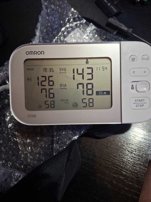 Тонометр Omron X7 Smart