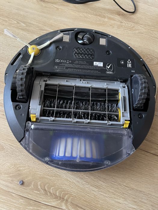 iRobot roomba 692