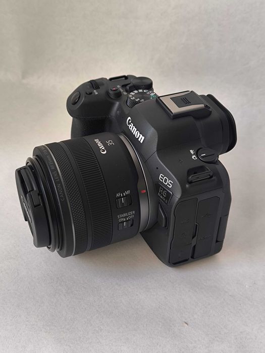 Комплект  Canon EOS R6 Mark II + RF 35mm f/1.8 Macro Новий. Гарантія