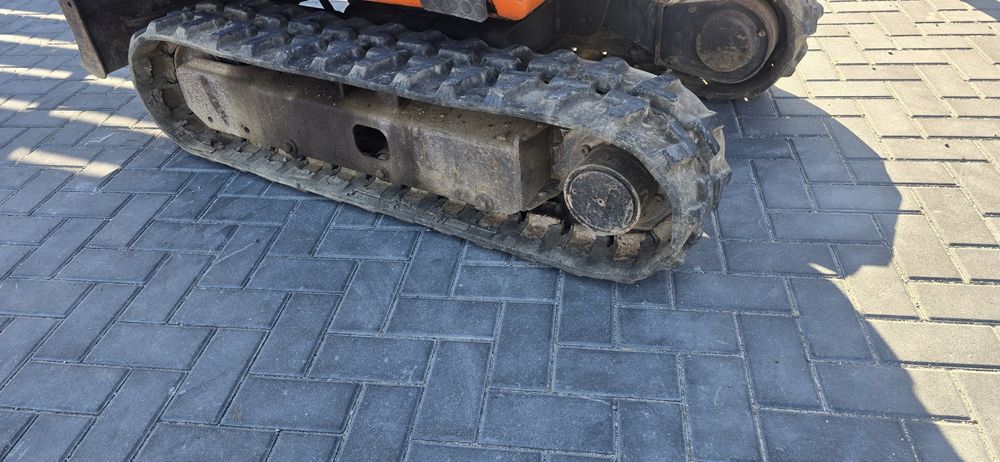 Minikoparka hitachi  1.6t Wytulejowana!koparka Sprawna