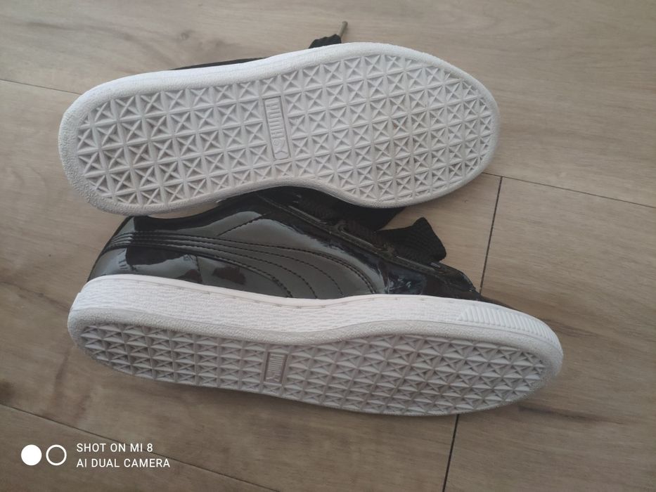 Buty lakierki Puma