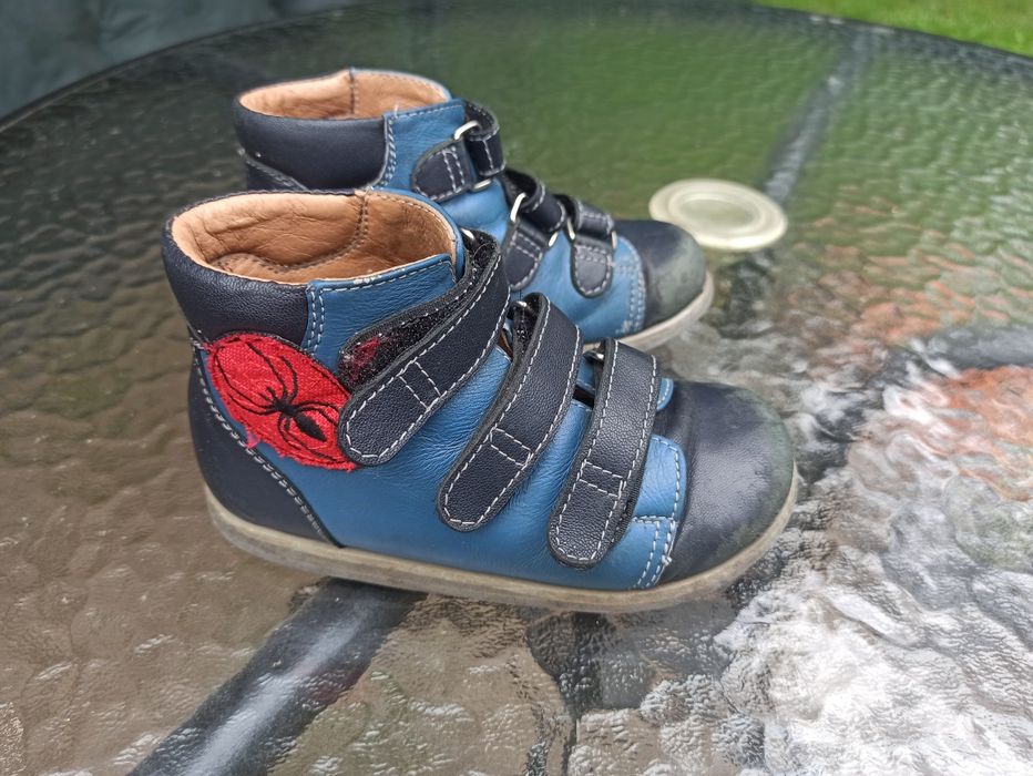 Buty profilaktyczno-ortopedyczne Regis r. 25-26