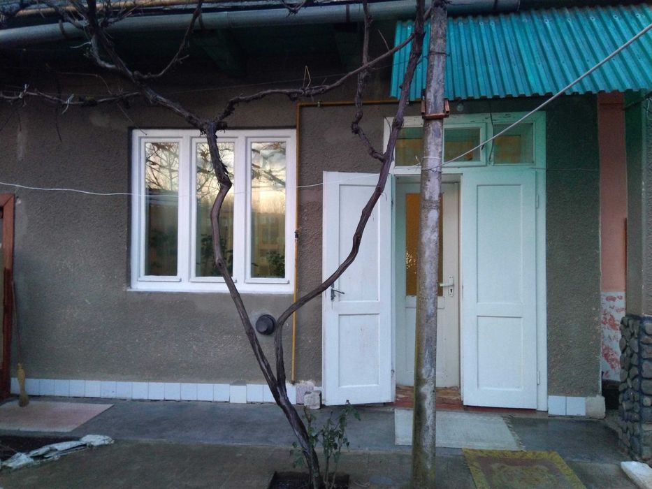 Продаж будинку в с. Ратовці .