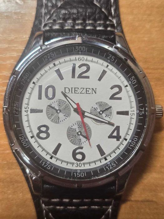 Чоловічий масивний годинник у стилі Diesel (Diezen)