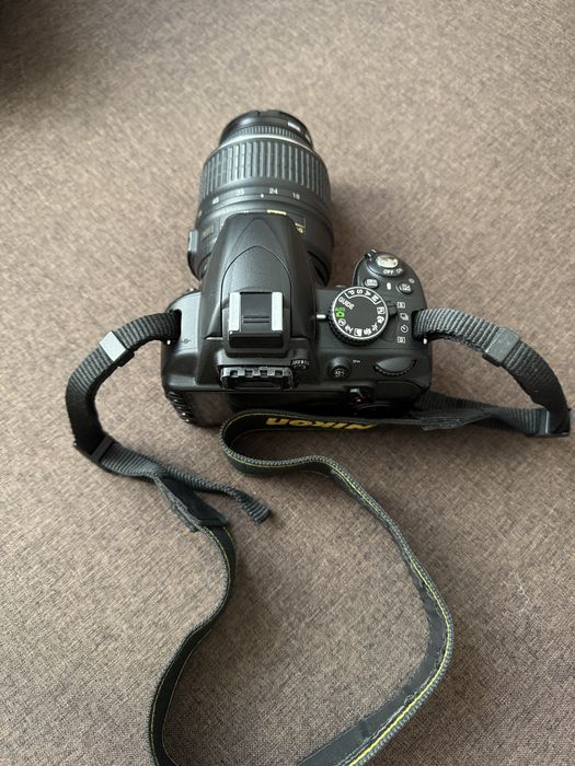 Фотоапарат Nikon D3100