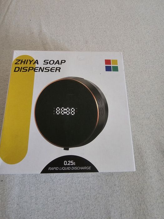 Dozownik do mydla plynow i tp