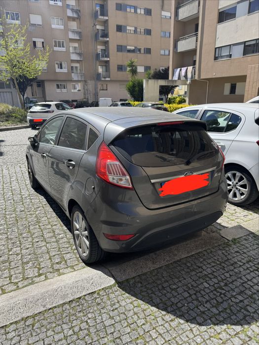 Ford fiesta Titanium