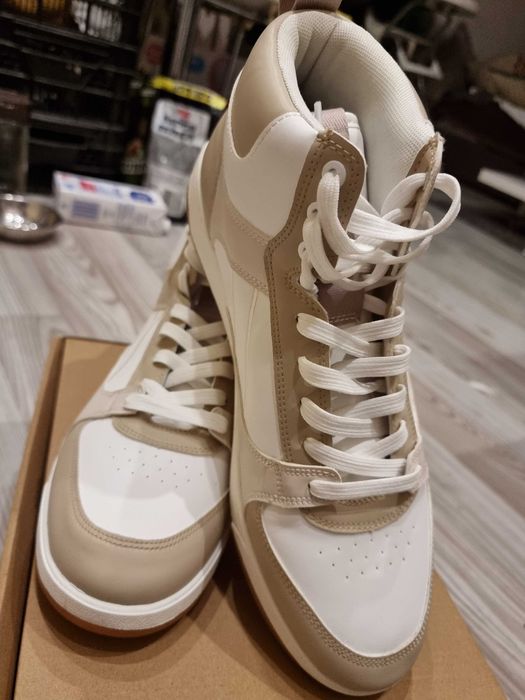 On/męskie Obuwie Trampki/Buty sportowe do kostki H&M r.46 beżowe. NEW.