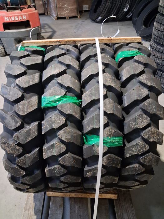 Opony do Koparki 9.00-20 ,mocna 20PR + dętka+ochraniacz