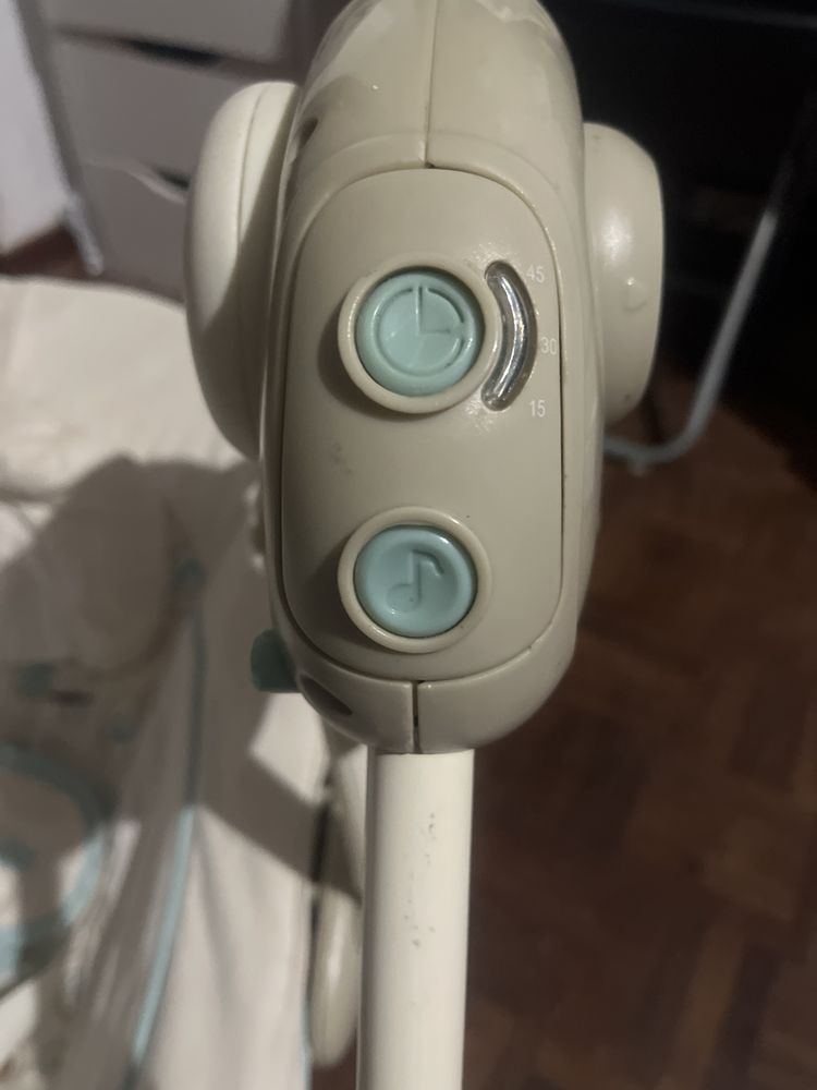 Espreguiçadeira elétrica para bebé. Até 9kg. Espariz E Sinde • OLX Portugal