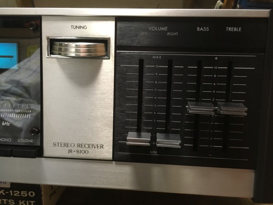 Vendo rádio amplificador