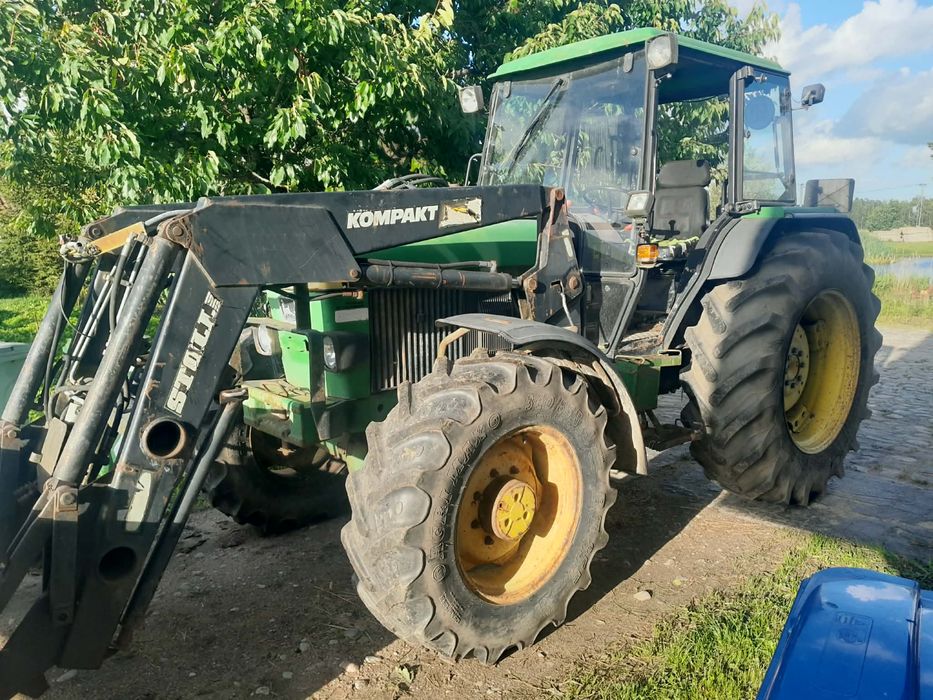 John Deere 2650 z Turem Kompakt Stoll