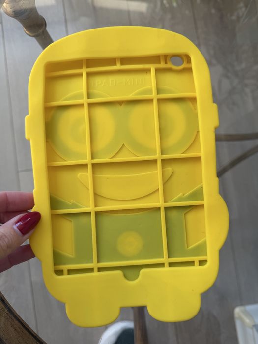 Чехол  на ipad mini 1,2,3,миньон