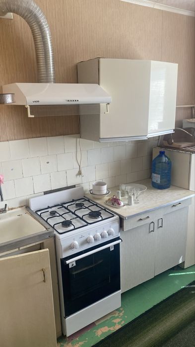 Продам 2-х комнатную квартиру ул.Героев Днепра,54