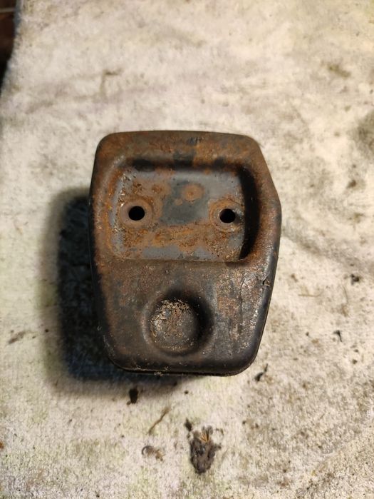 Tłumik do piły spalinowej Partner