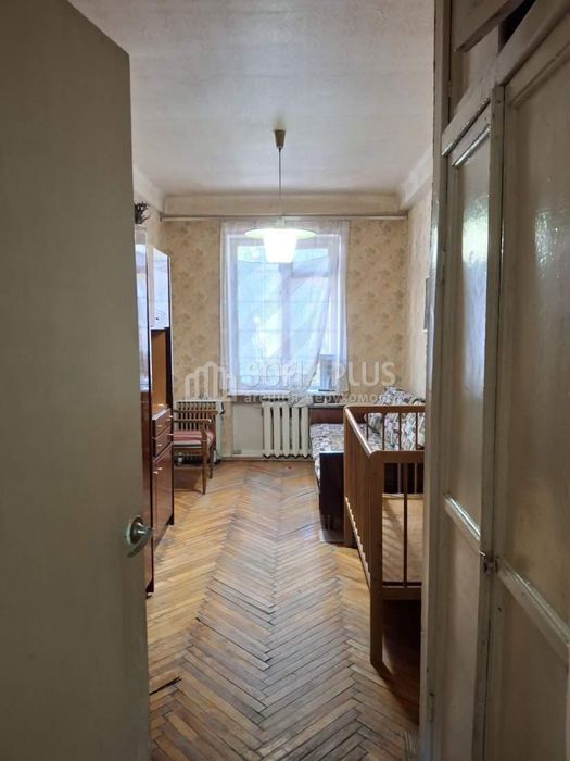 Срочно! 2к, Берестейський 79, недорого