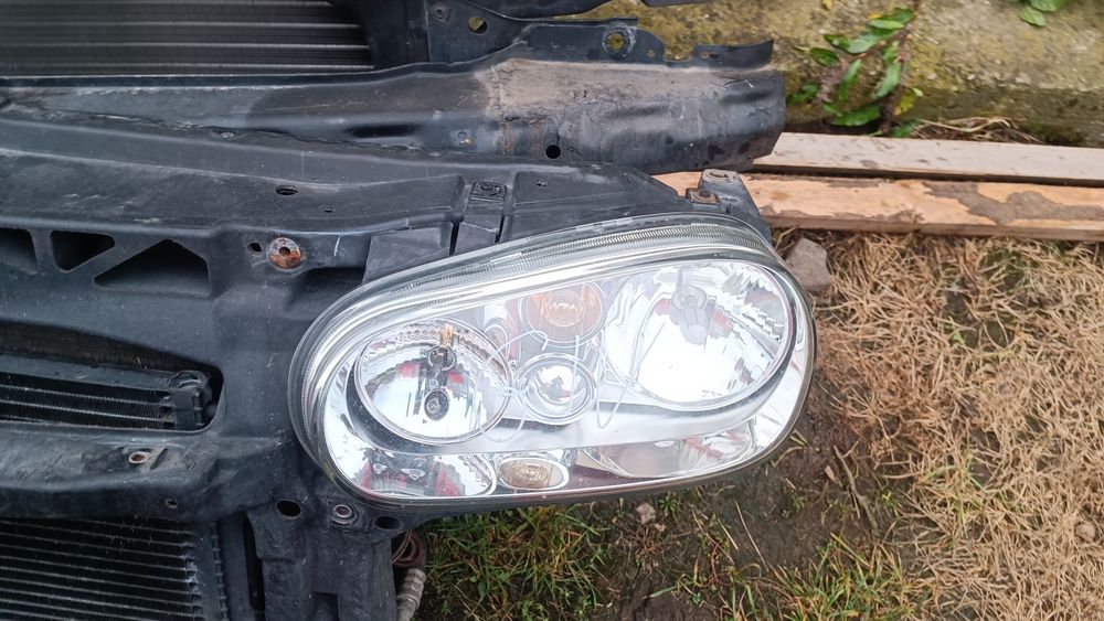 Телевізор панель радіатор Volkswagen Golf 4 гольф 4