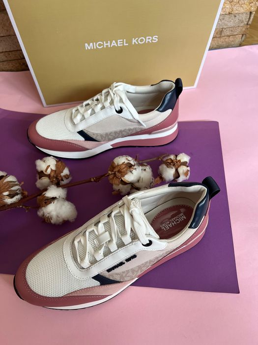 Кросівки Michael Kors оригінал розмір 7,5 та 8