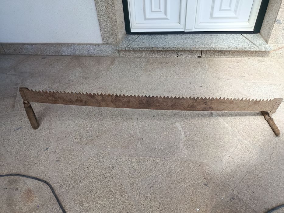 Serrão em chapa de aço muito antiga