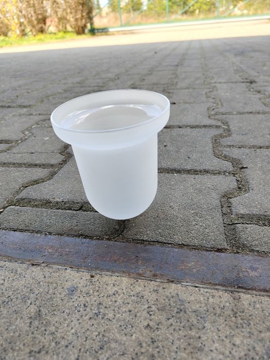 Pojemnik na szczotkę do wc nowy. Dostępne 35 szt